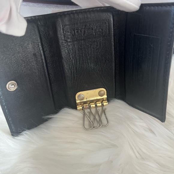 ⭐️MCM Germany Key Ring Holder in Nylon Exterior with Leather Interior.
